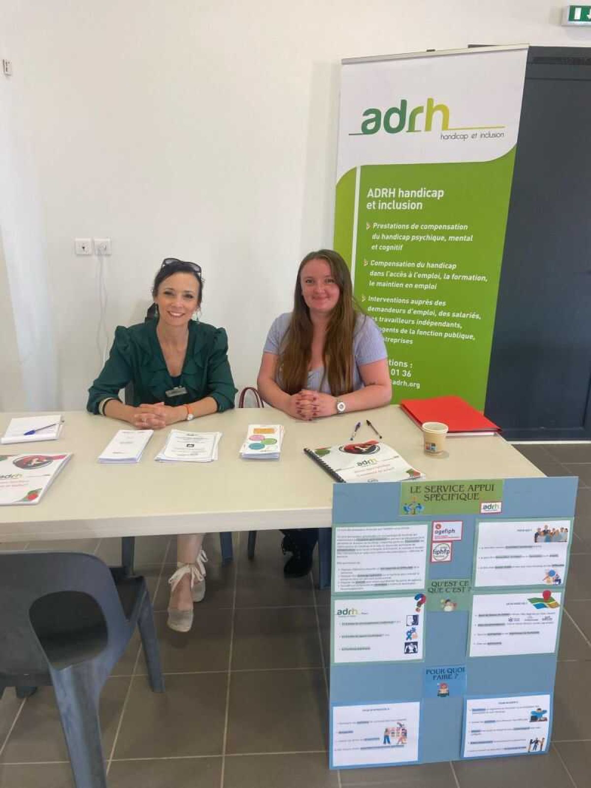 pas---itep-caro-et-sarah.jpg -